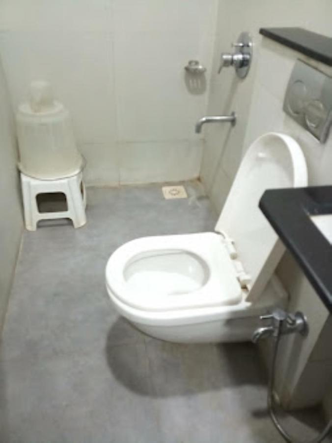 Hotel Avanti, Nashik Bagian luar foto