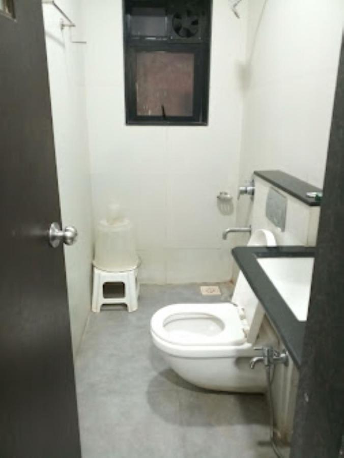 Hotel Avanti, Nashik Bagian luar foto