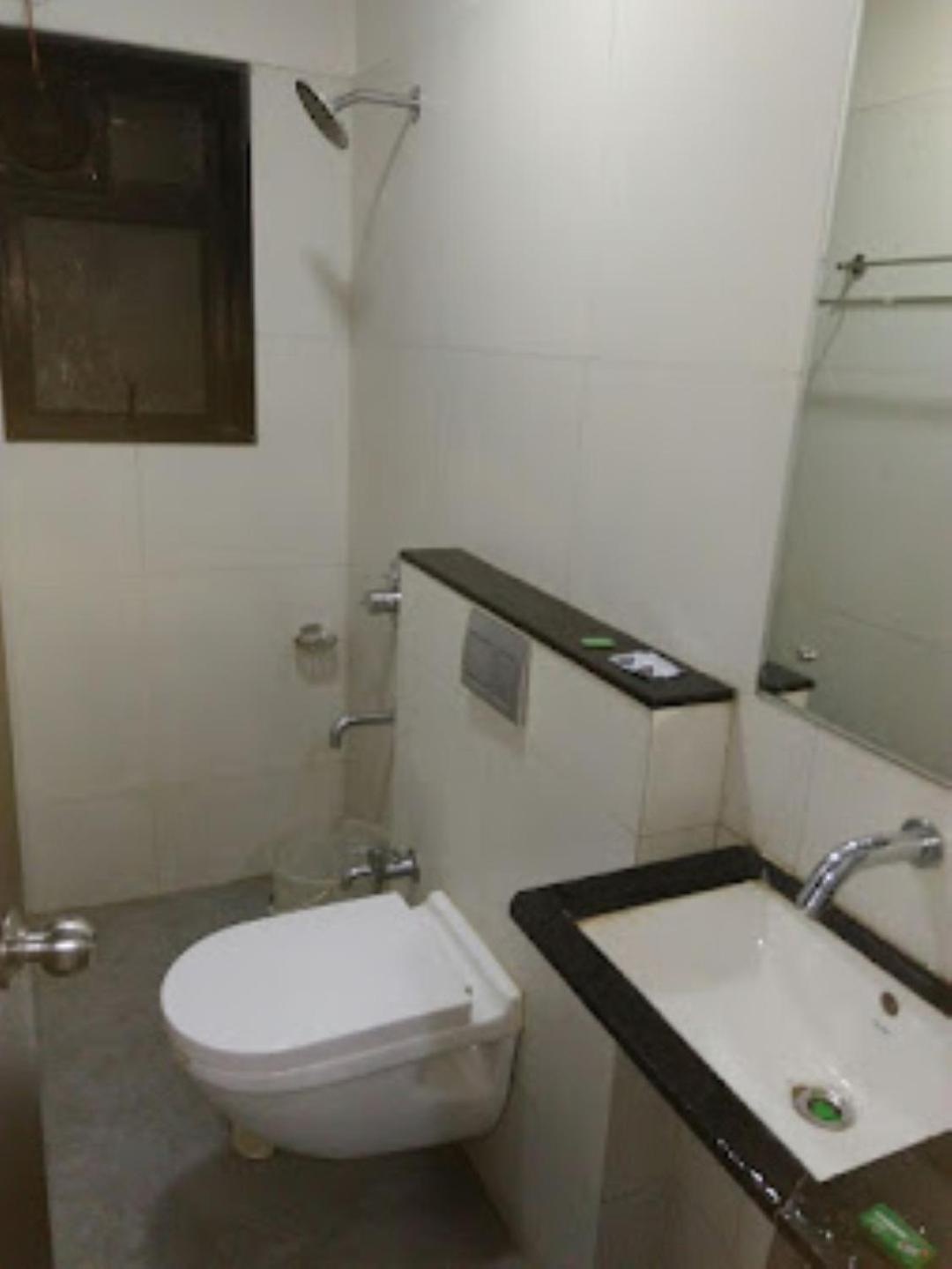 Hotel Avanti, Nashik Bagian luar foto